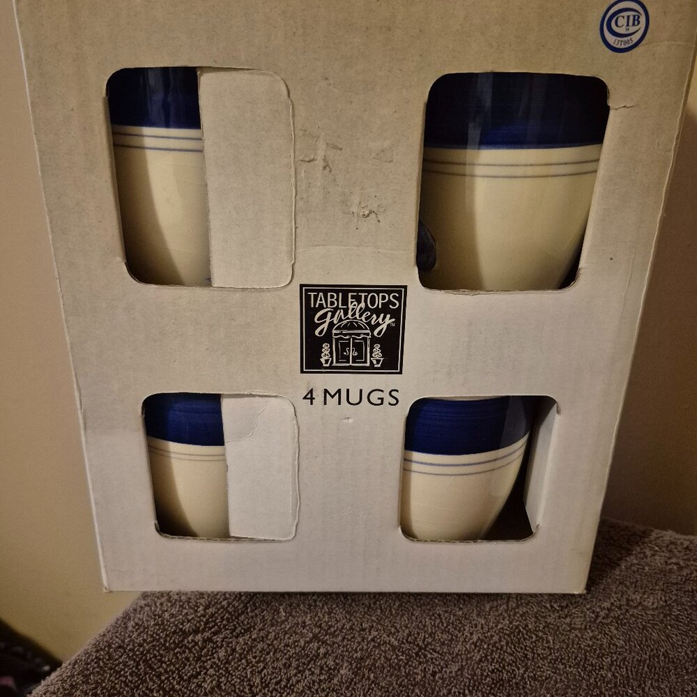 VINTAGE FARMHOUSE MUGS SET OF 4